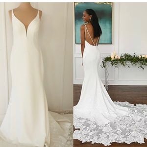 Wedding dress -Essence of Australia D3112